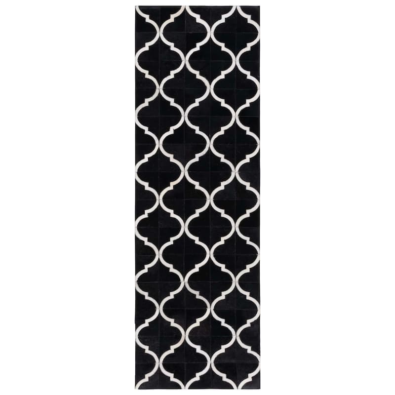 SAFAVIEH Handmade Studio Leather Meagan Mid-Century Modern Rug - 2'3" x 7' Runner - Black/Beige