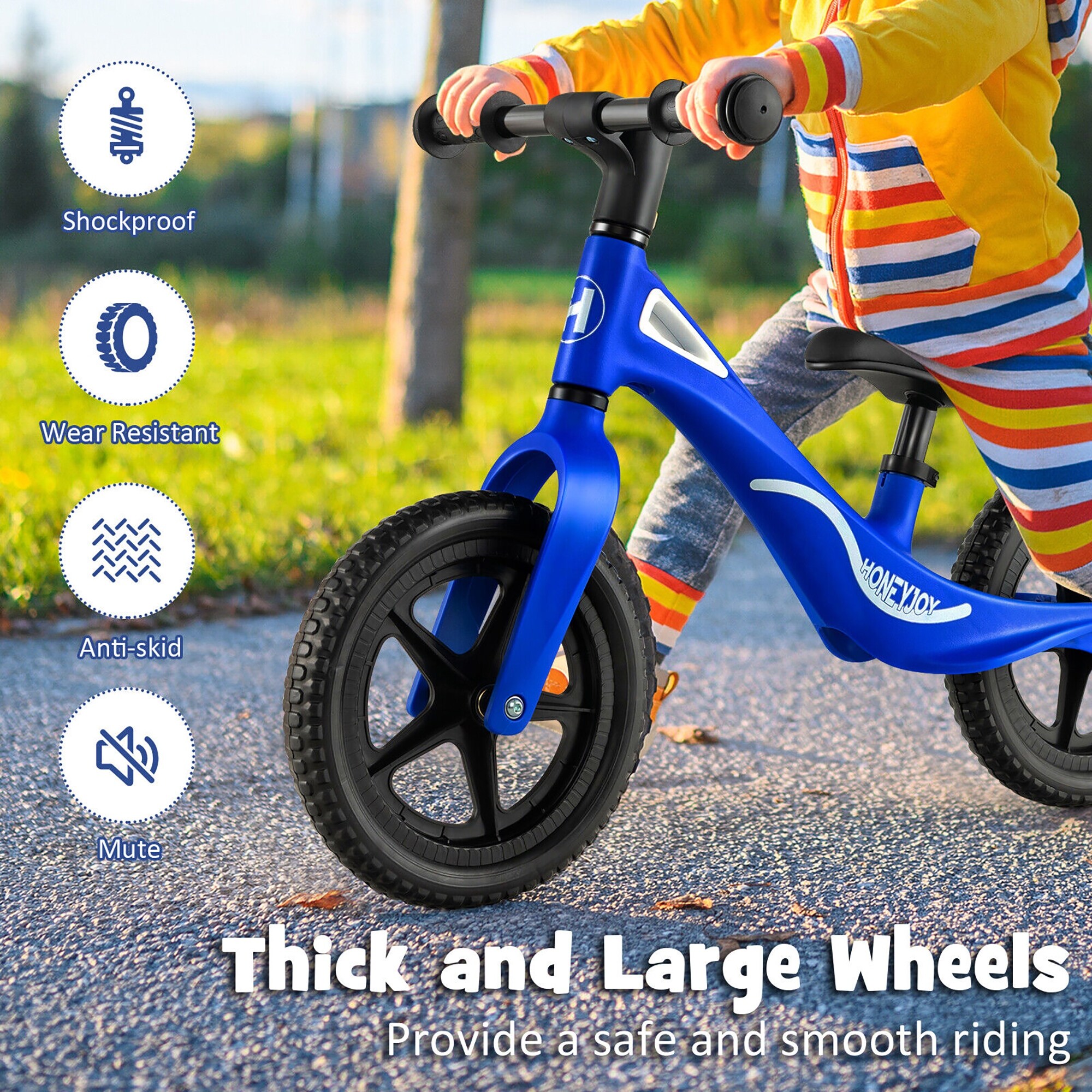 Lightweight bike with outlet training wheels