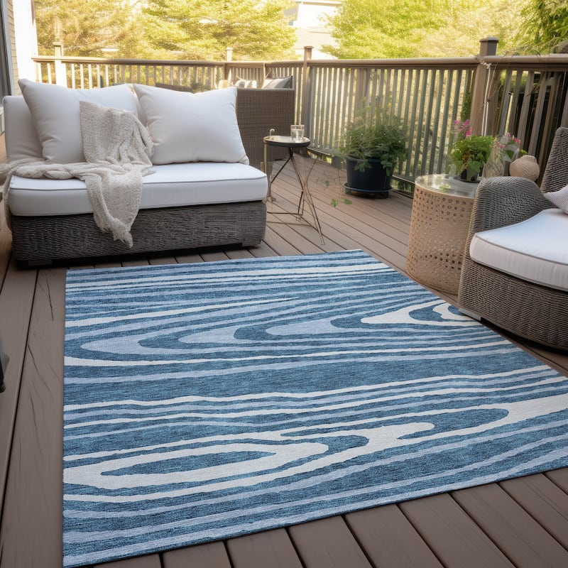 Machine Washable Indoor/ Outdoor Abstract Illusion Chantille Rug