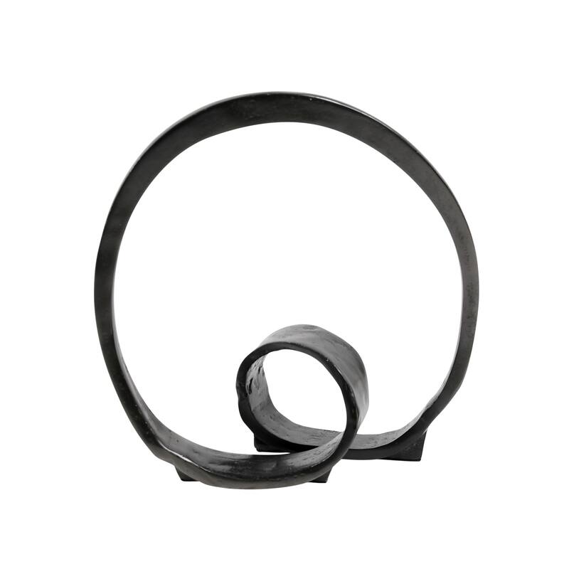 Thornhill Ring, Black