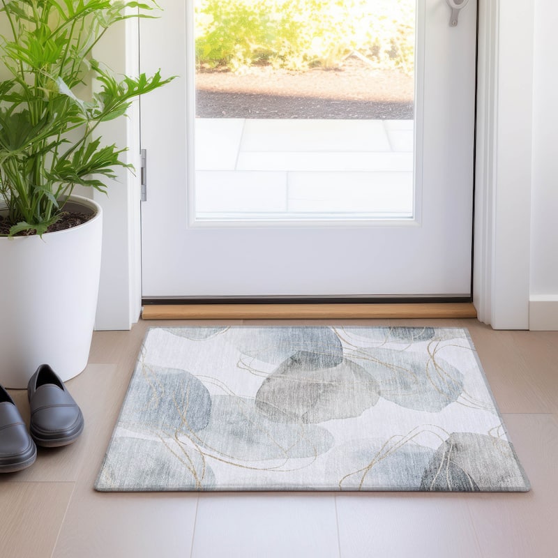 Machine Washable Indoor/ Outdoor Modern Circles Chantille Rug