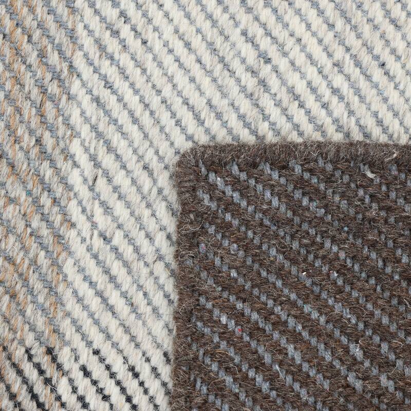 Overton Handmade Modern Contemporary Checkered Area Rug