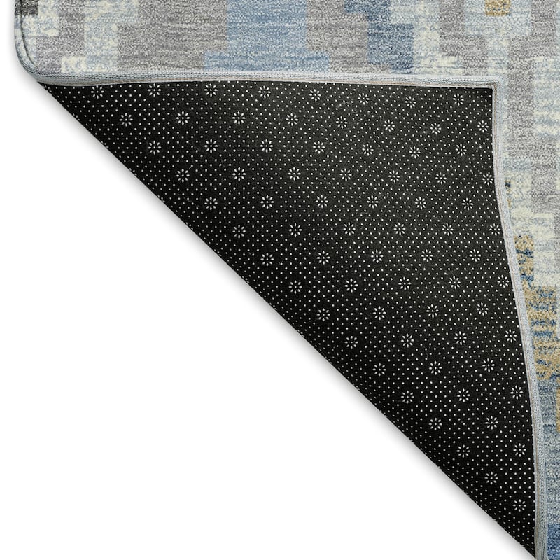 Machine Washable Indoor/ Outdoor Global Geo Chantille Rug