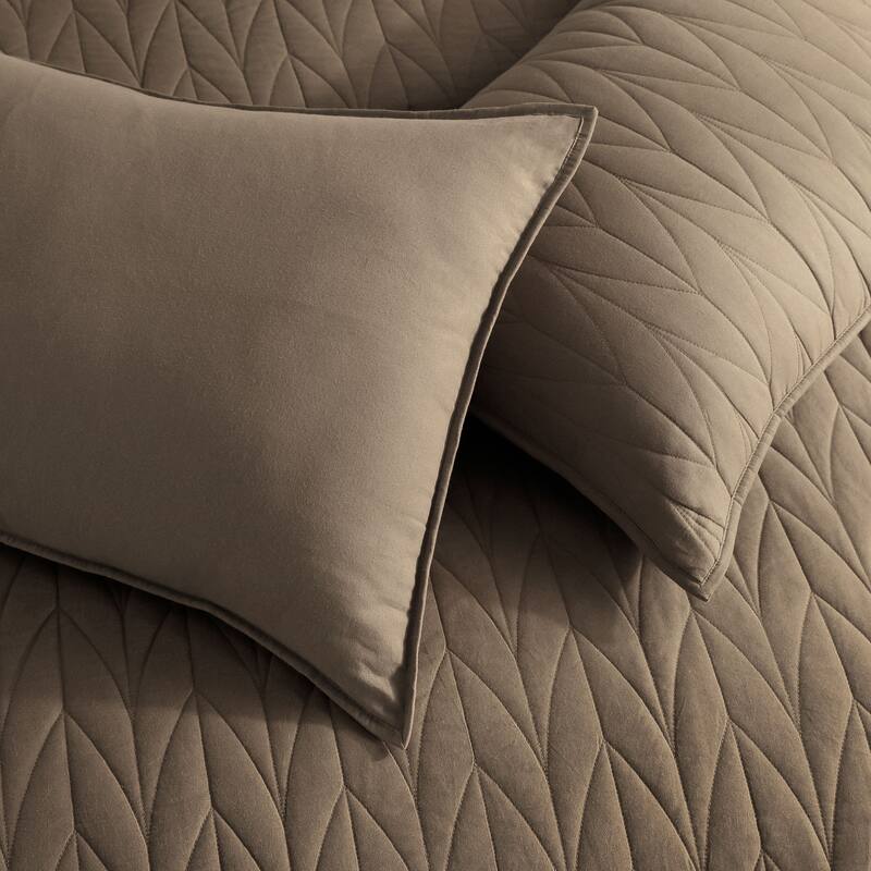 Wonderful Cotton Quilt Set 3 Piece Reversible