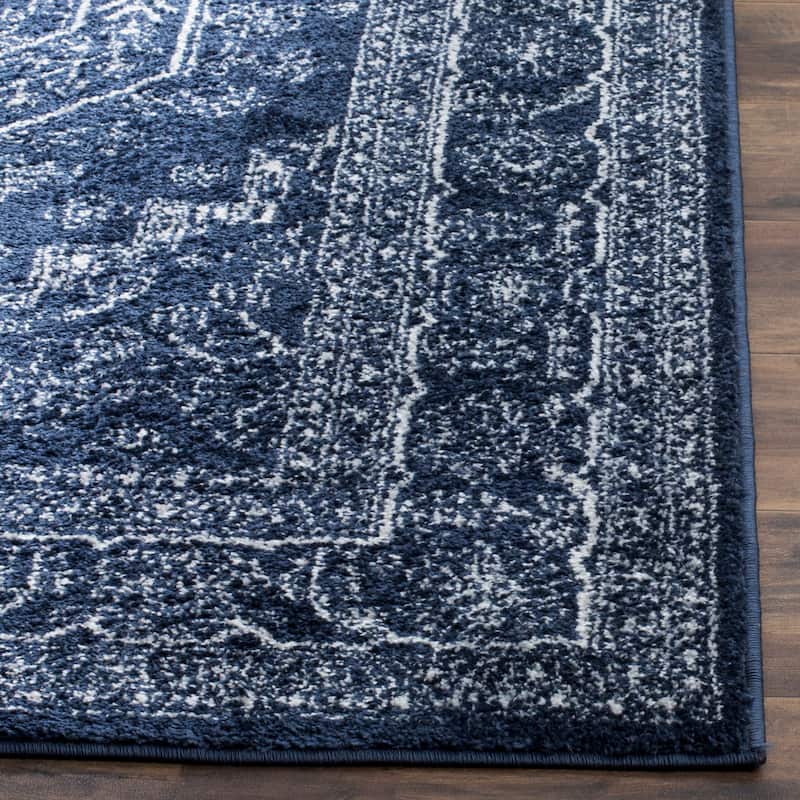 SAFAVIEH Adirondack Sian Rustic Oriental Medallion Rug