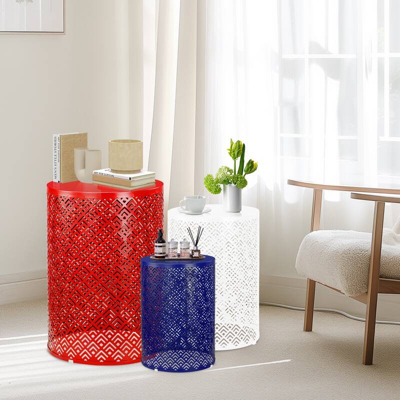 Set of 3 Nesting Side Tables Metal Round Accent Tables for Patio Balcony Garden Indoor Living Room - 15.7" x 22.0"