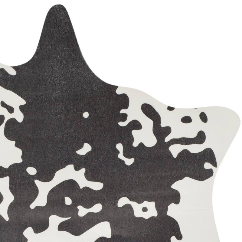 SAFAVIEH Faux Cowhide Onntje Rustic Polyester Rug