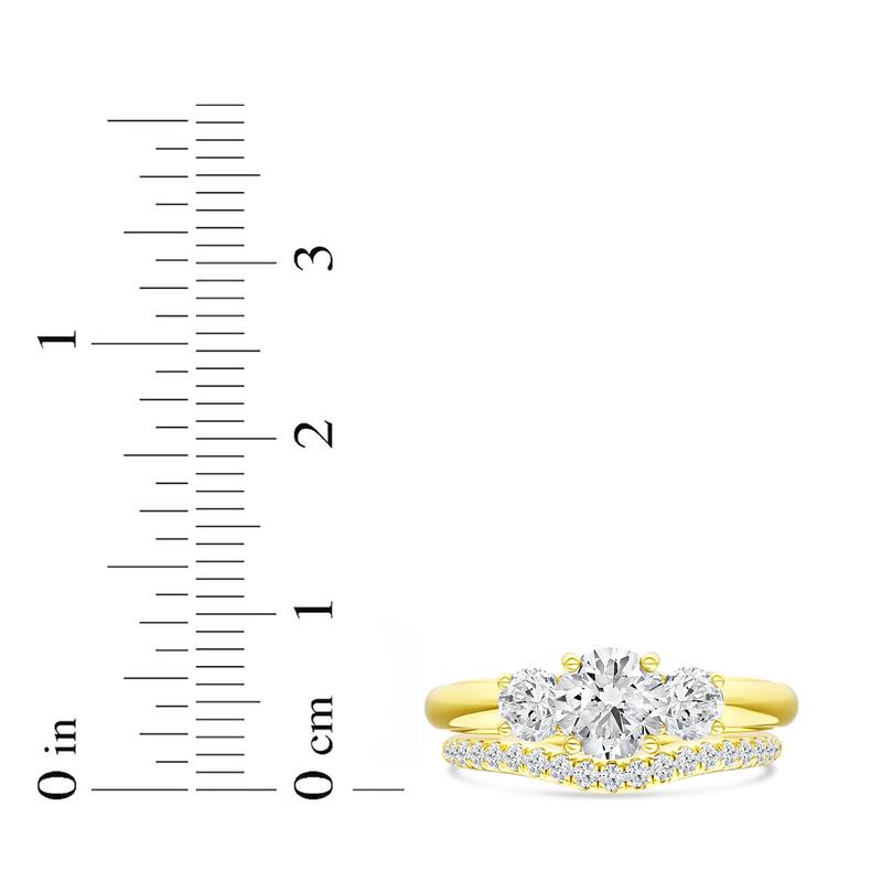 1 1/2ct TDW Diamond Three Stone Anniversary Ring Set in 14K Yellow Gold for Women