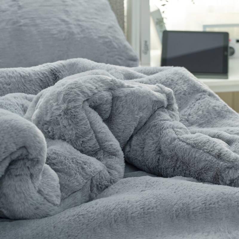 Chunkiest Chunky Bunny® - Coma Inducer® Comforter Set - Lush Gray