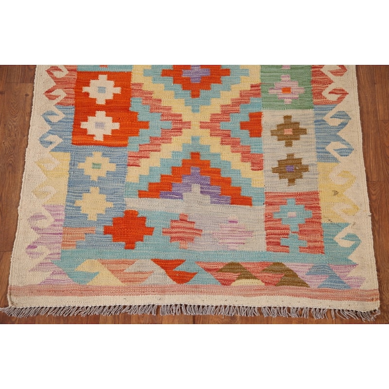 Southwestern Kilim Area Rug Reversible Hand-Woven Wool Carpet - 3'3"x 5'1"