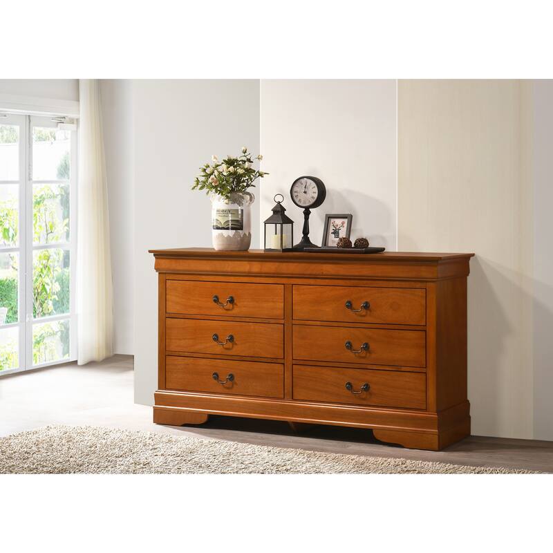 Traditional Style Dresser with 6 Drawers
