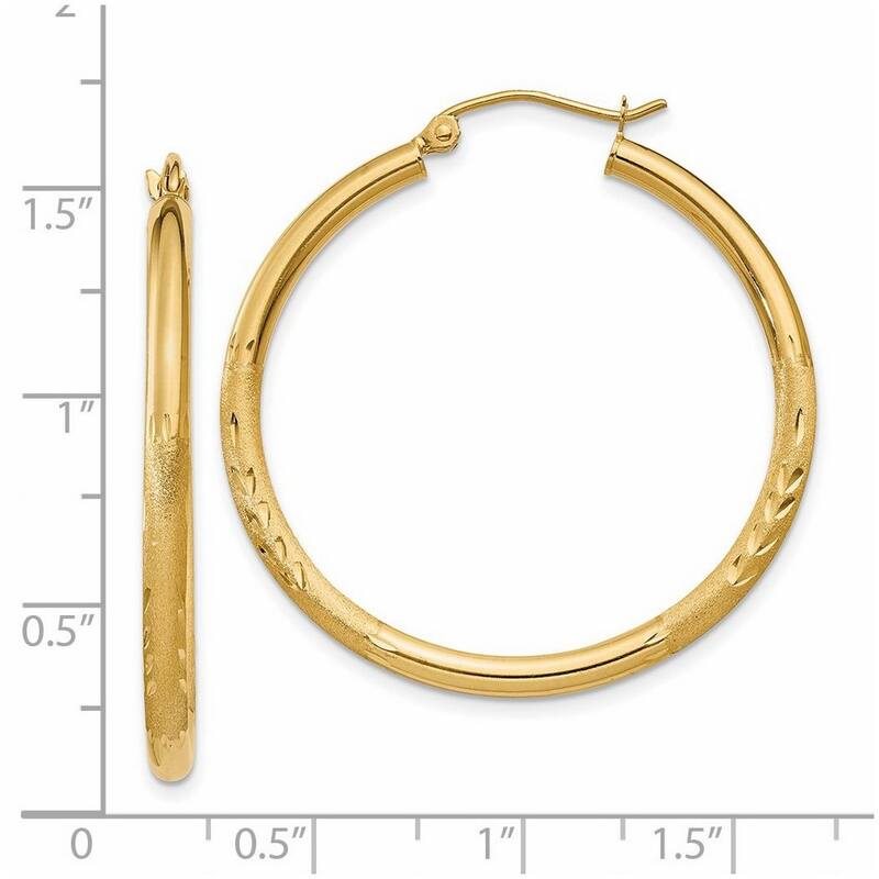 Curata 14k Yellow Gold Satin and Diamond Cut 30x2.5mm Round Hoop Earrings