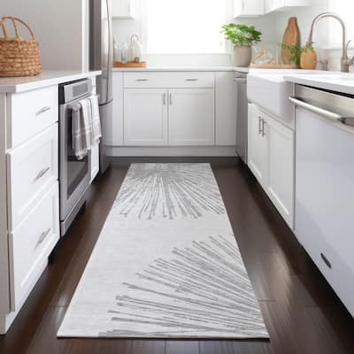 Machine Washable Indoor/ Outdoor Chantille Contemporary Burst Rug