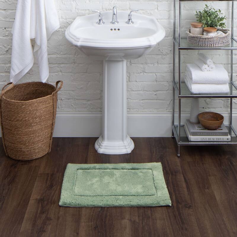Mohawk Home Regency Bath Rug