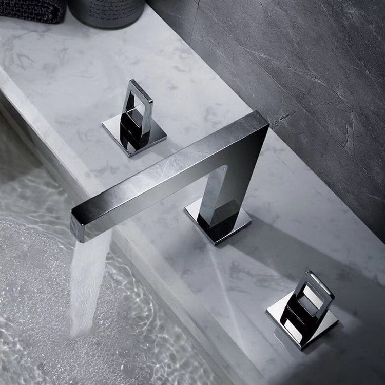 Chrome 3 holes two handles wideSpread bathroom basin faucets with pop up drain - 7'6" x 9'6"