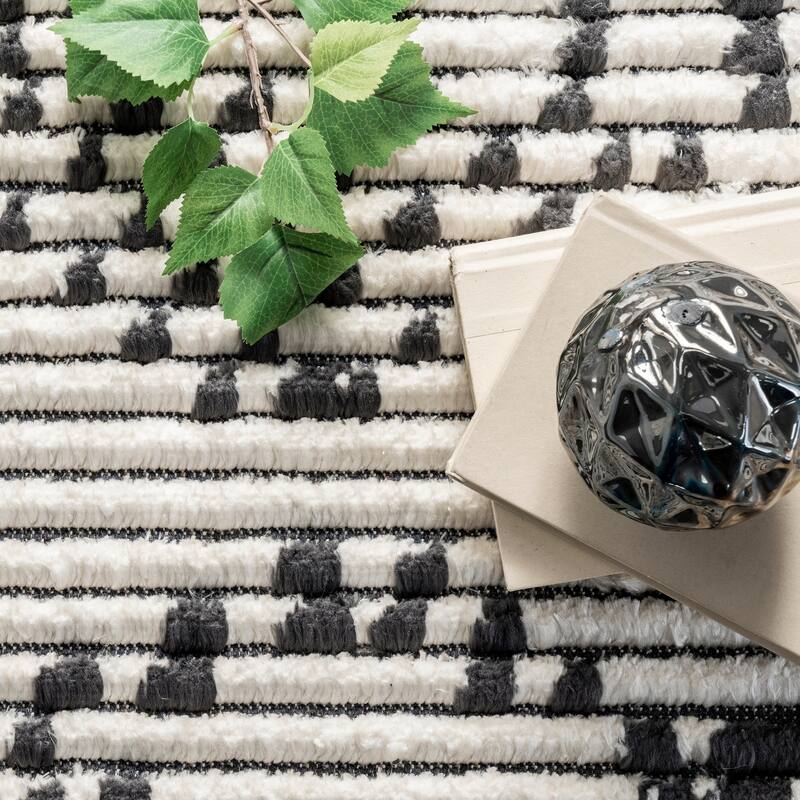 Nuloom Jaycee Abstract Soft Shaggy Textured Fringe Area Rug