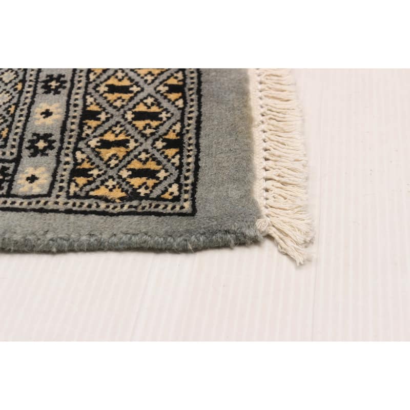Finest Peshawar Bokhara Grey Rug 5'7" x 7'7" - 5'7 x 7'7