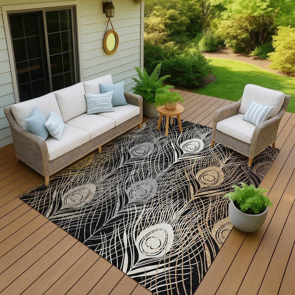 Machine Washable Indoor/ Outdoor Modern Peacock Chantille Rug