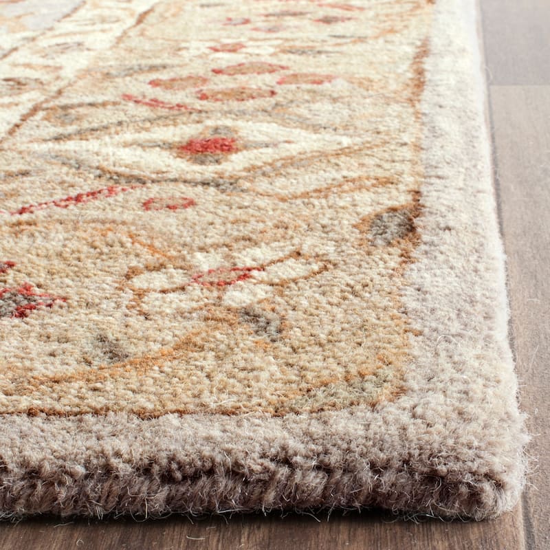 SAFAVIEH Handmade Antiquity Marella Traditional Oriental Wool Rug