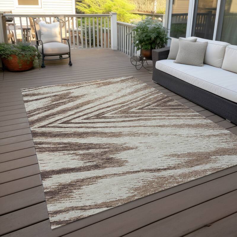 Machine Washable Indoor/ Outdoor Chantille Modern Chevron Rug - Brown - 3' x 5'