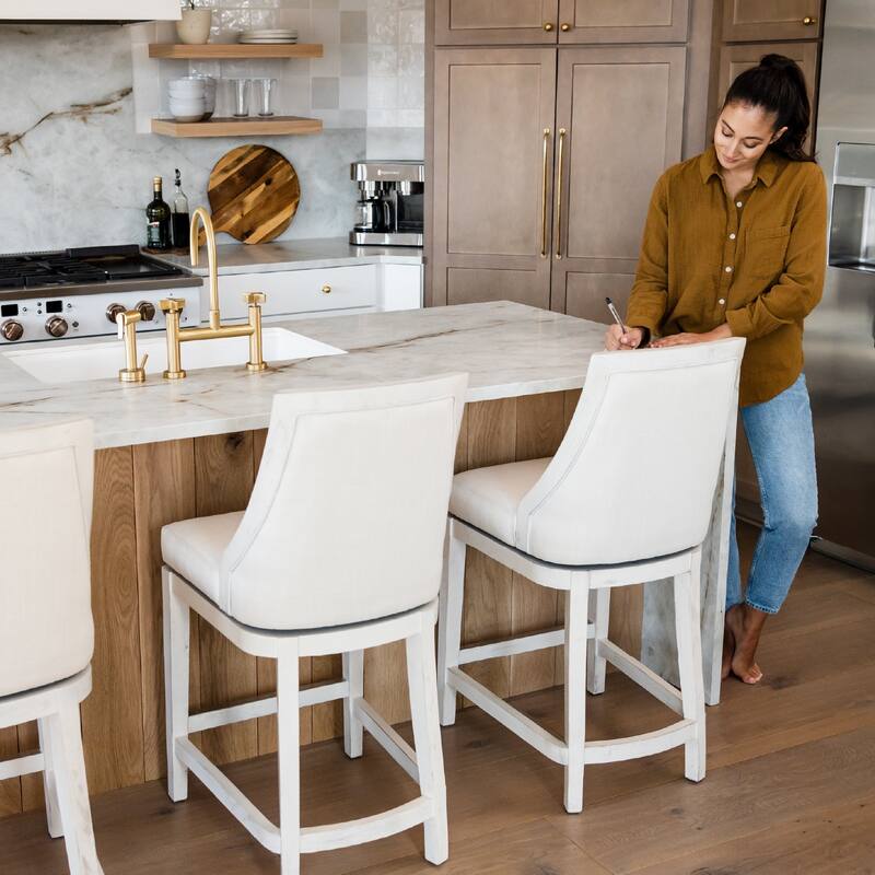 Maven Lane Vienna Swivel Kitchen Stool