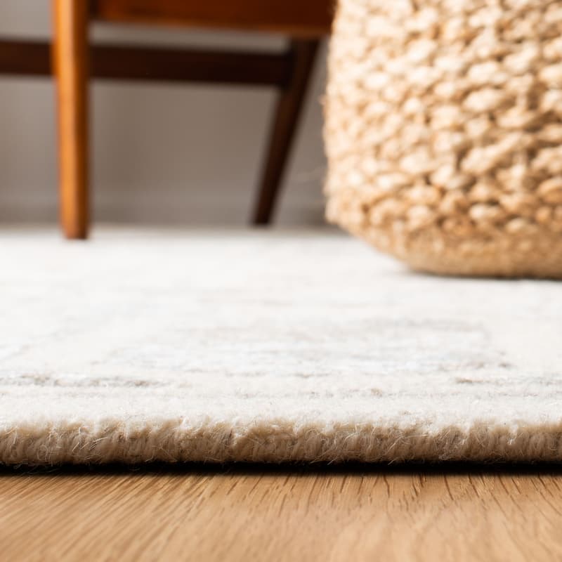 SAFAVIEH, Handmade Artistry Poulia Geometric Wool Rug