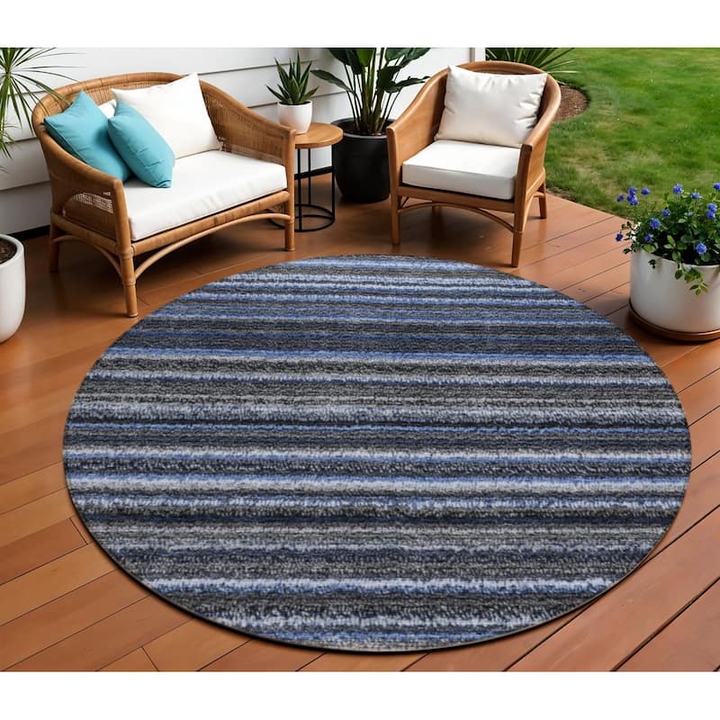 HomeRoots Striped Transitional Rectangle Outdoor Rug - 8' Round