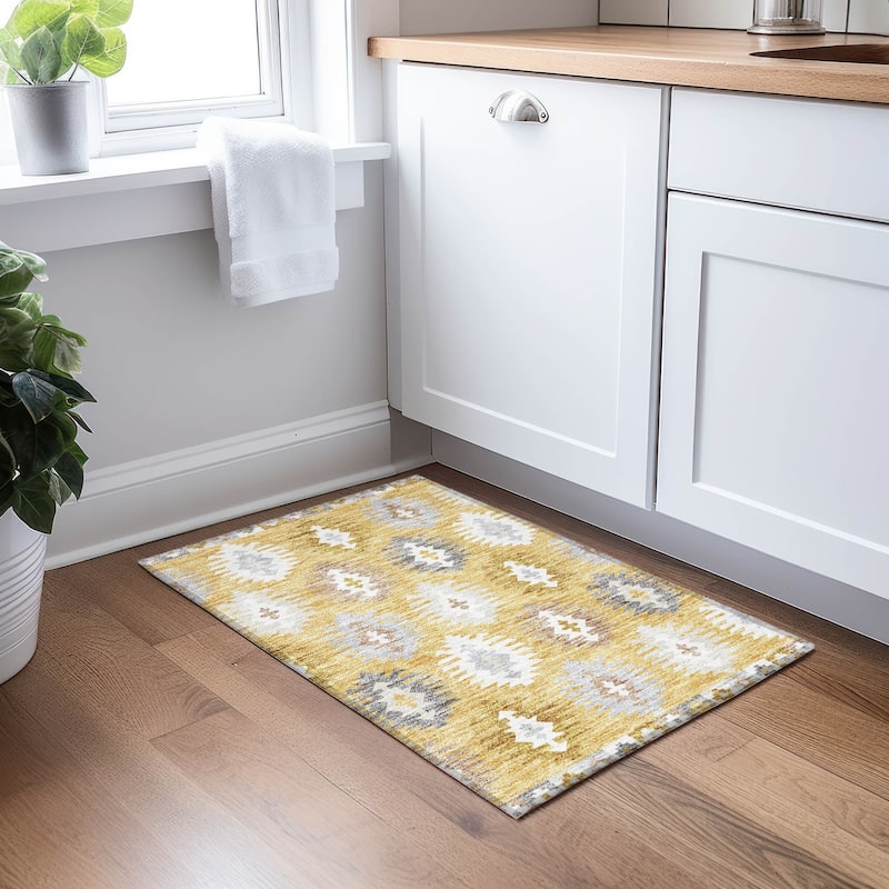 Machine Washable Indoor/ Outdoor Boho Tribal Chantille Rug