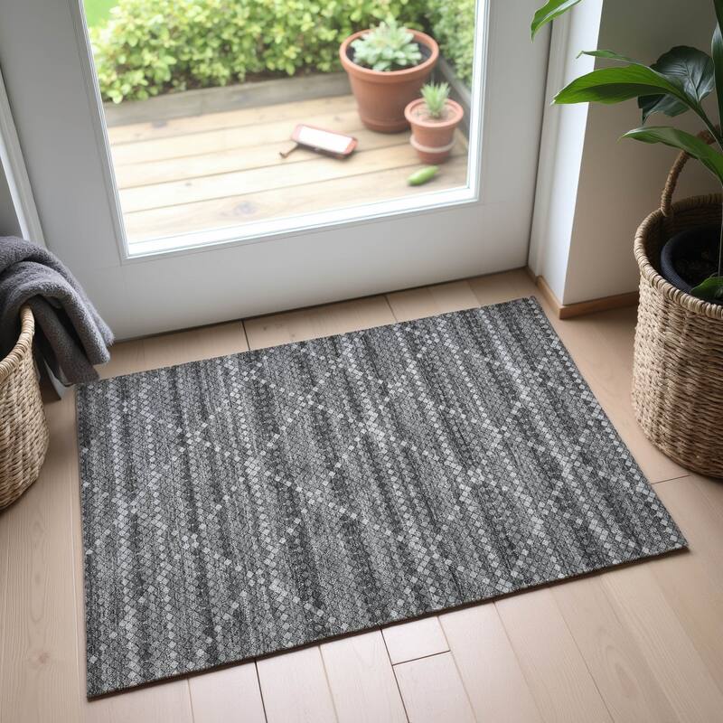 Premium Washable Super Soft Trellis Ombre Mayfield Rug - Gray - 1'8" x 2'6"