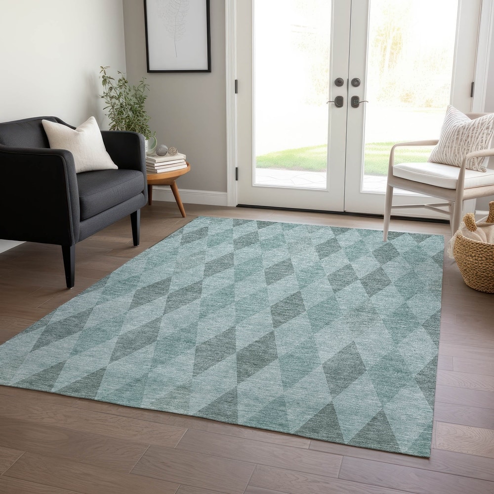Machine Washable Indoor/ Outdoor Argyle Chantille Rug