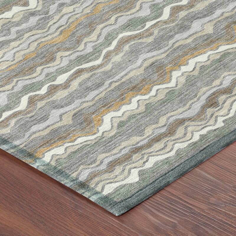 Machine Washable Indoor/ Outdoor Ziggy Stripe Chantille Rug
