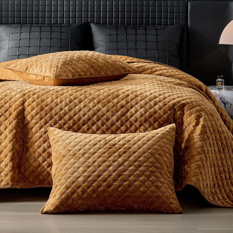 Octa Gold 100% Velvet Quilt /Coverlet Set with Pillowcase
