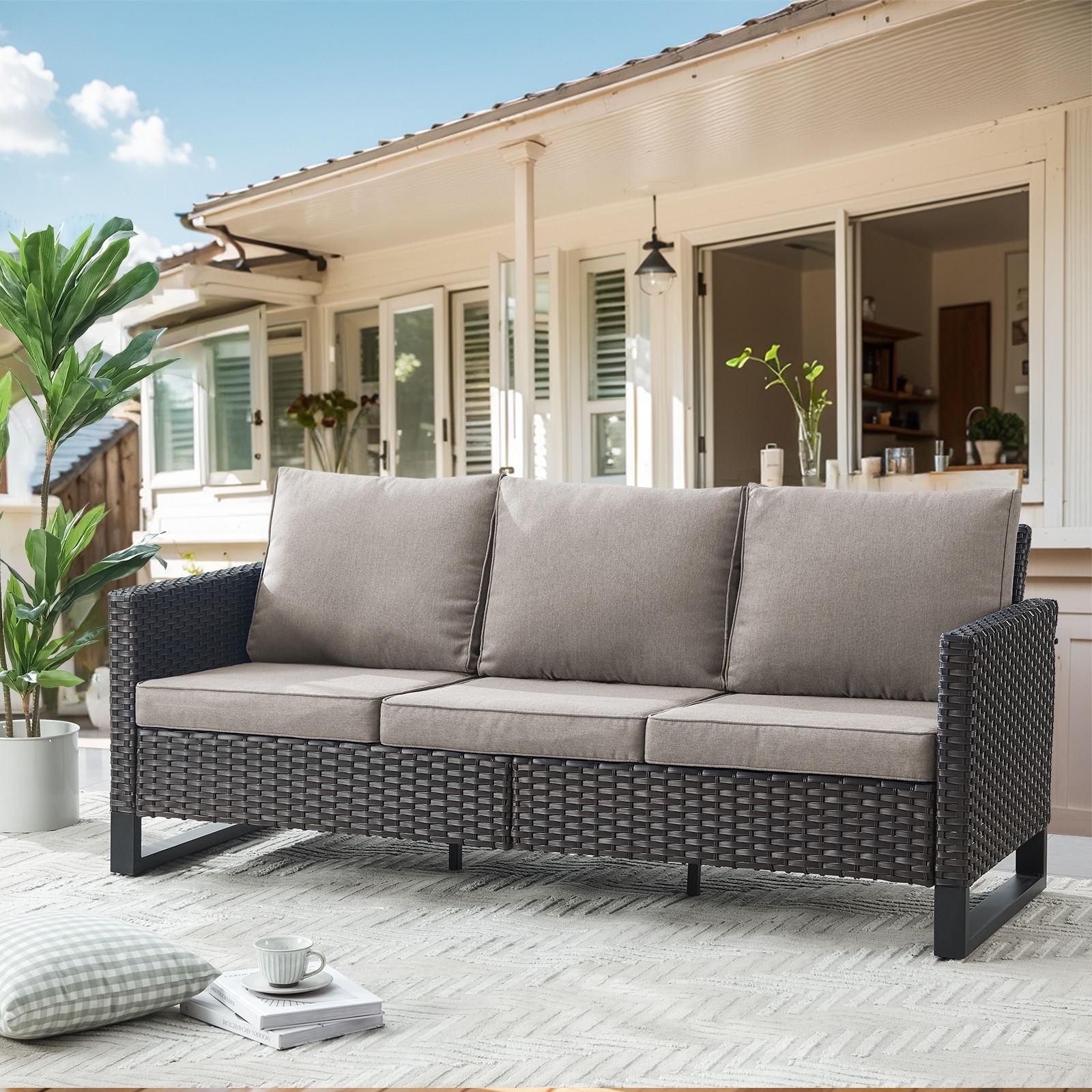 3-Seat Patio Wicker Sofa with Deep Seat