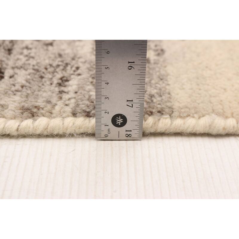 ECARPETGALLERY Hand-knotted Tangier Light Grey Wool Rug - 5'3 x 7'3