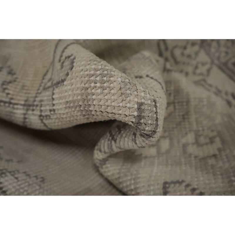 Hand Knotted Oriental 100% Wool Carpet Traditional Medallion Beige & Ivories Tabriz Area Rug - 9' 4'' X 6' 8''