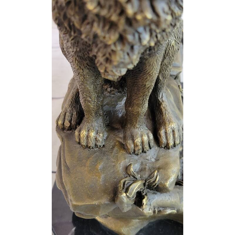 Lost Wax Bronze Casting Of Howling Wolf On Marble Base By Milo