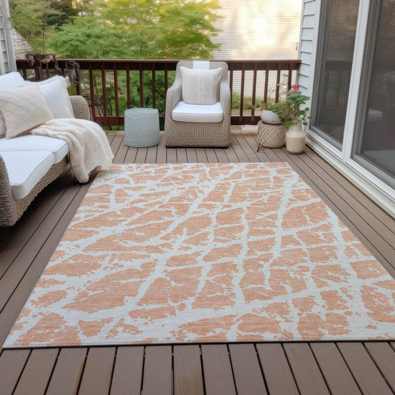 Machine Washable Indoor/ Outdoor Transitional Peach Crackle Chantille Rug