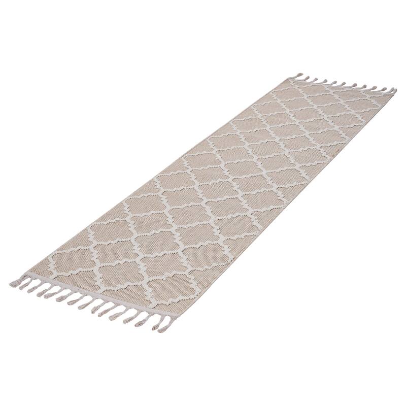 Guros Collection Ivory / Trellis Indoor / Outdoor Non-Shedding Area Rug