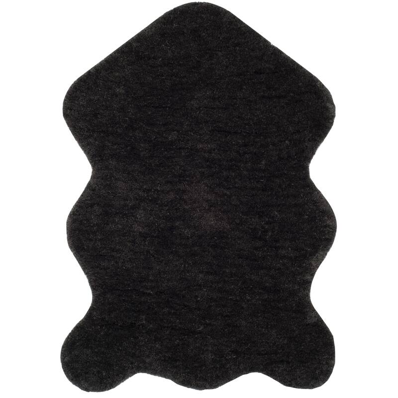 SAFAVIEH Handmade Sheep Shag Nurhayat Solid Rug - 2' x 3' - Charcoal