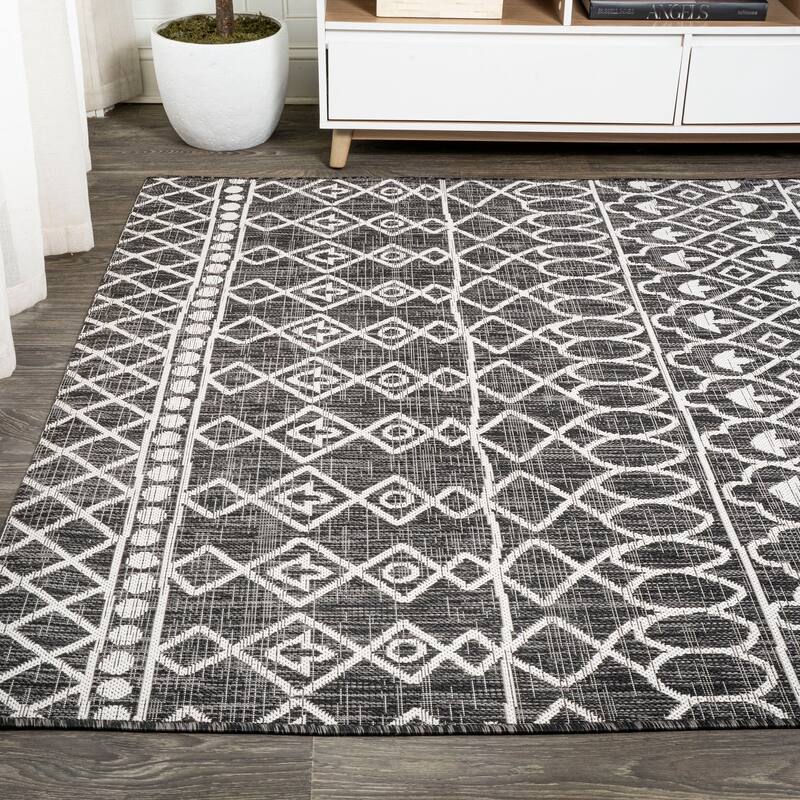 JONATHAN Y Nokat Tribal Bohemian Indoor/Outdoor Area Rug