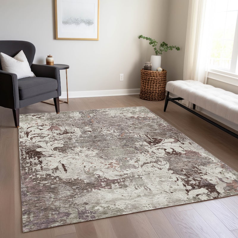 Machine Washable Indoor/ Outdoor Chantille Vintage Damask Rug
