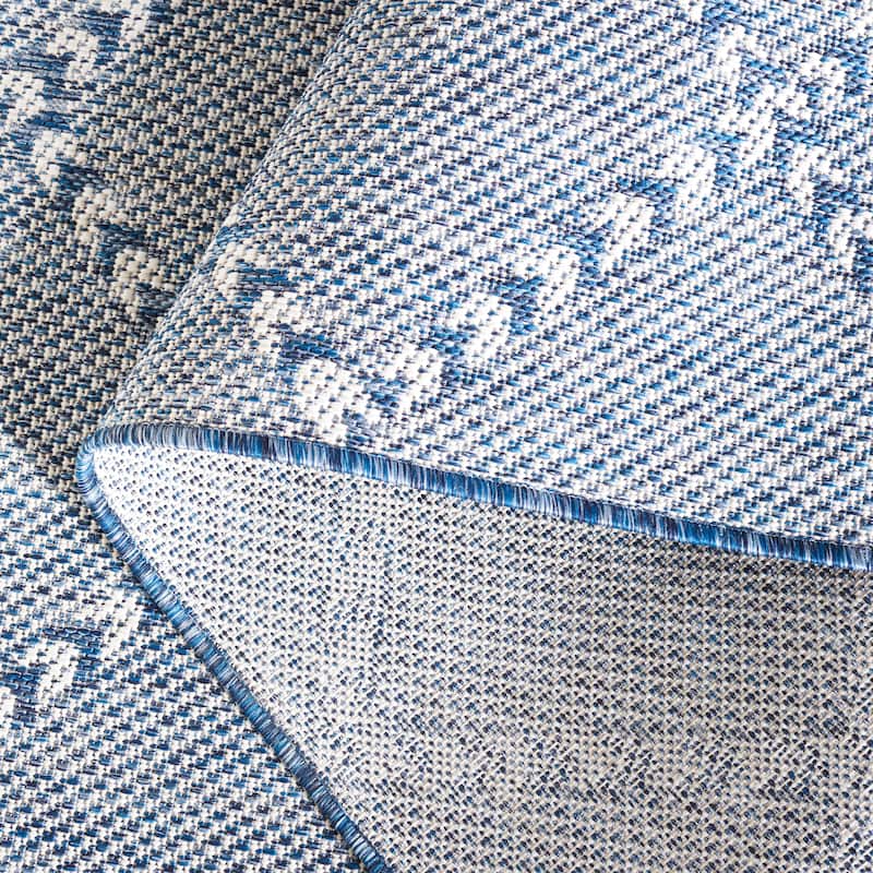 SAFAVIEH Courtyard Minija Transitional Indoor/Outdoor Rug