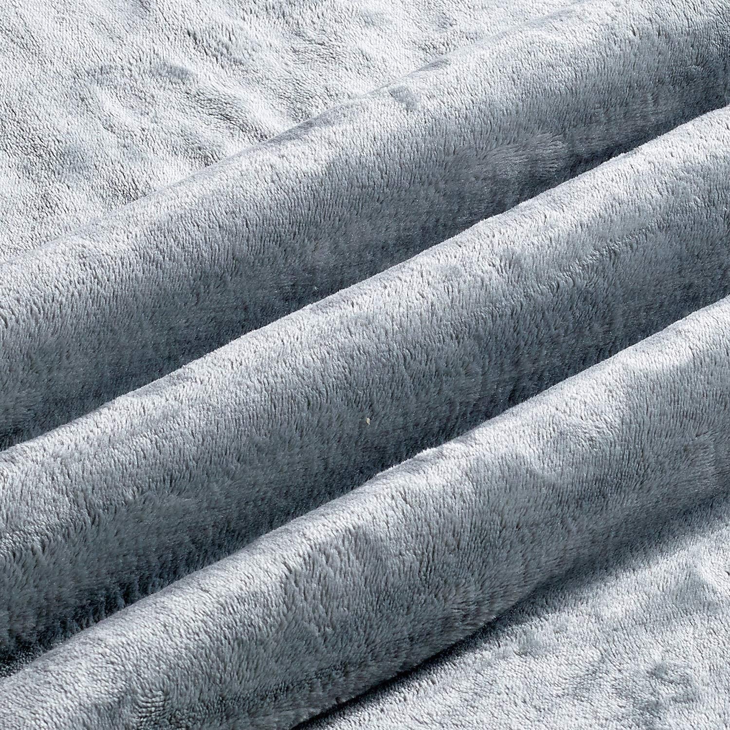 Lightweight Soft Fuzzy Blanket Throw
