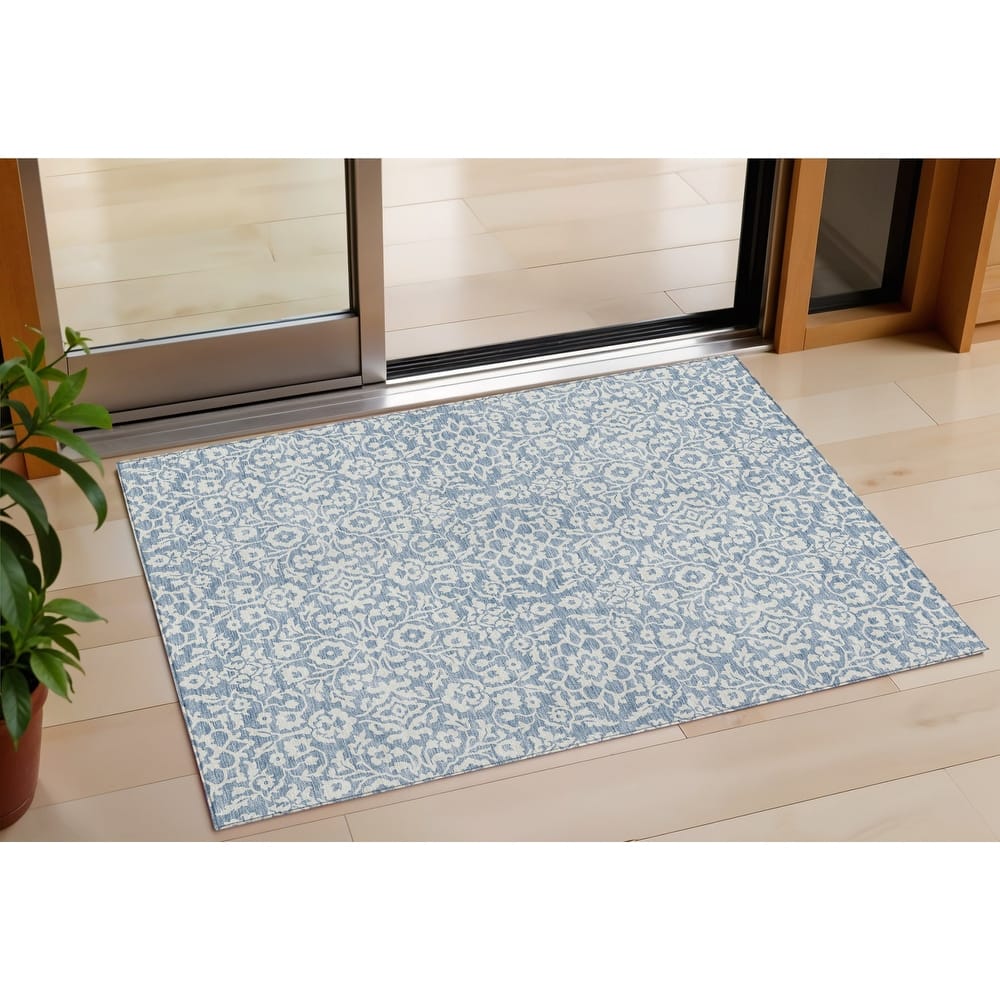 HomeRoots Damask Traditional Rectangle Outdoor Rug