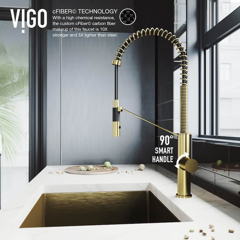 VIGO Livingston 24" H Single Handle Pull-Down Sprayer Kitchen Faucet