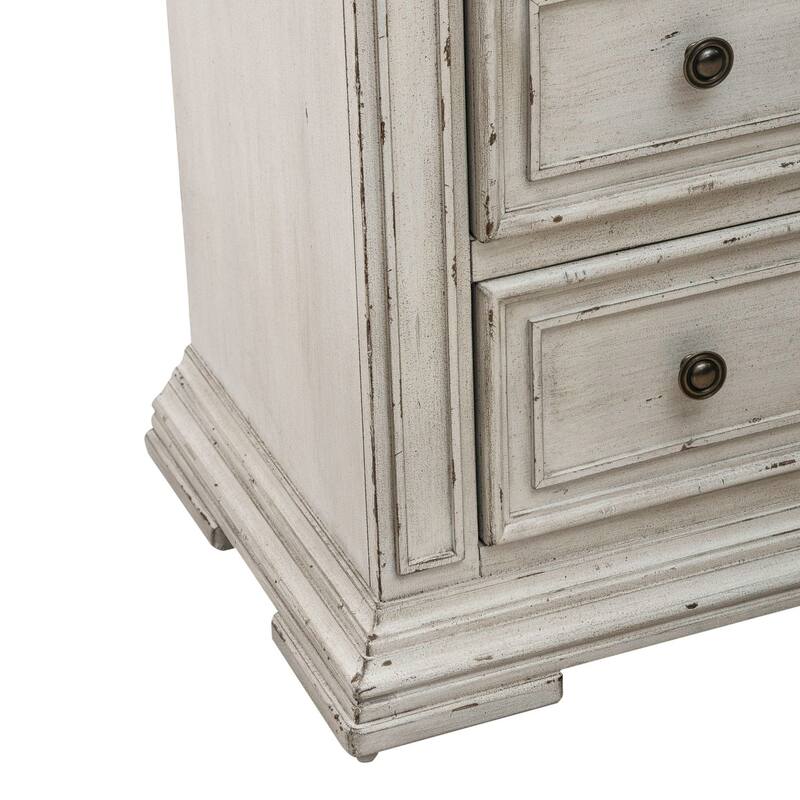 Big Valley Whitestone Distressed 5 Drawer Chest