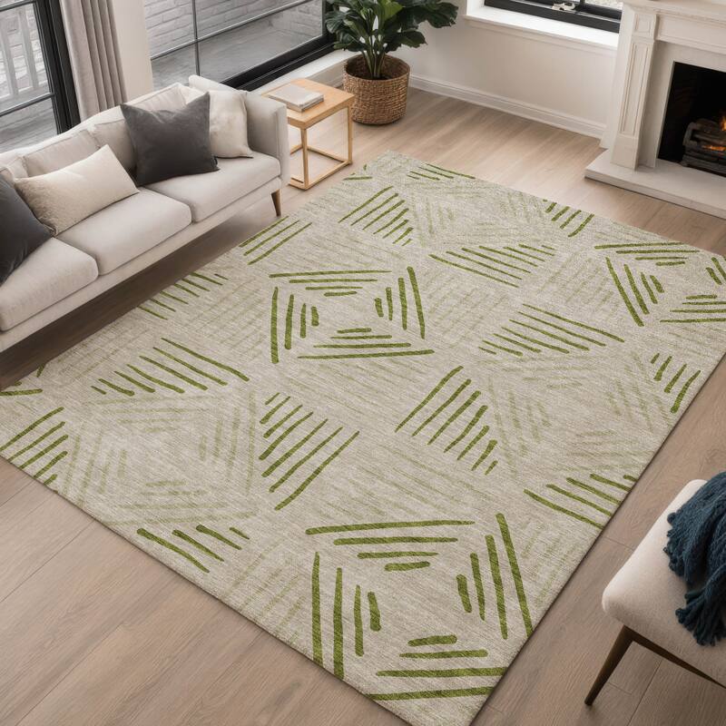 Machine Washable Indoor/ Outdoor Geo Dia Chantille Rug