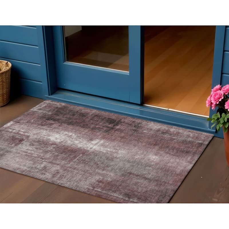 HomeRoots Abstract Transitional Rectangle Outdoor Rug - 3' x 5'