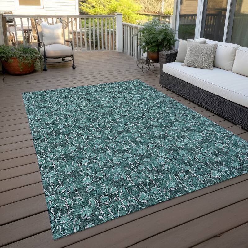 Machine Washable Indoor/ Outdoor Chantille Modern Floral Impressions Rug