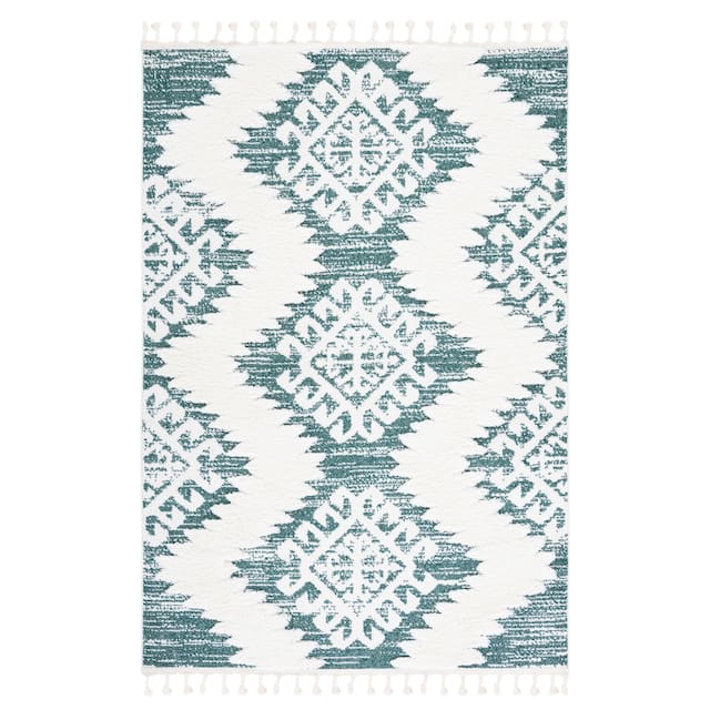 SAFAVIEH Moroccan Tassel Shag Iulieana Boho Tribal 2-inch Thick Rug - 6'7" x 6'7" Square - Green/Ivory